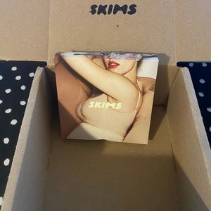 Skims Maternity Nursing Sculpting Bra Sand 2x/3x